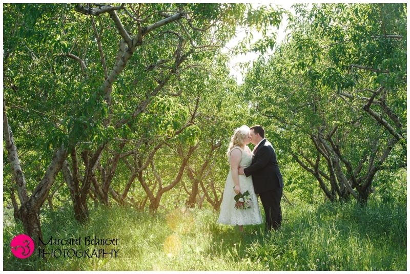 Alyson's-Orchard-Wedding