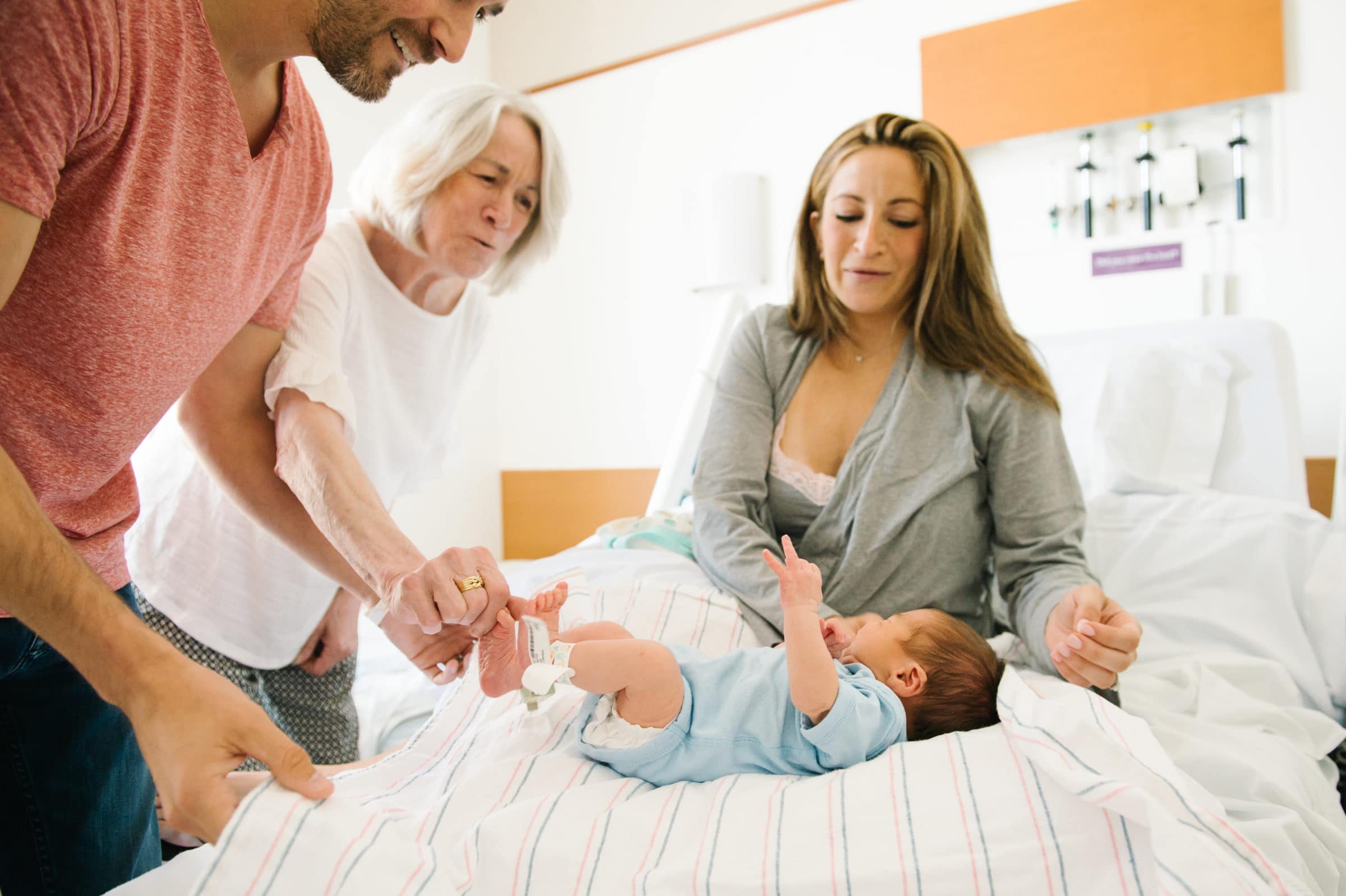Brigham and Women's Boston Fresh 48 hospital newborn session